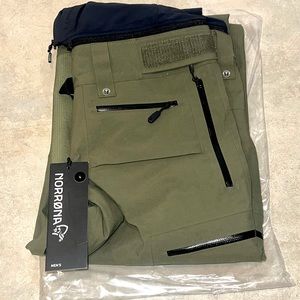 *NEW with tags* Men’s Norrona Lofoten Gore-Tex Pro Plus Pants size Large